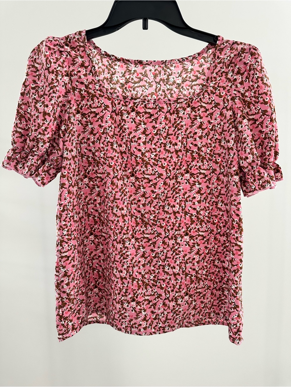 Pink Floral Short-Sleeve Women's Top